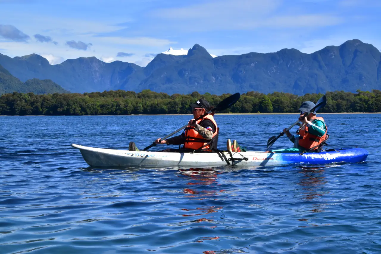 Travesía en kayak